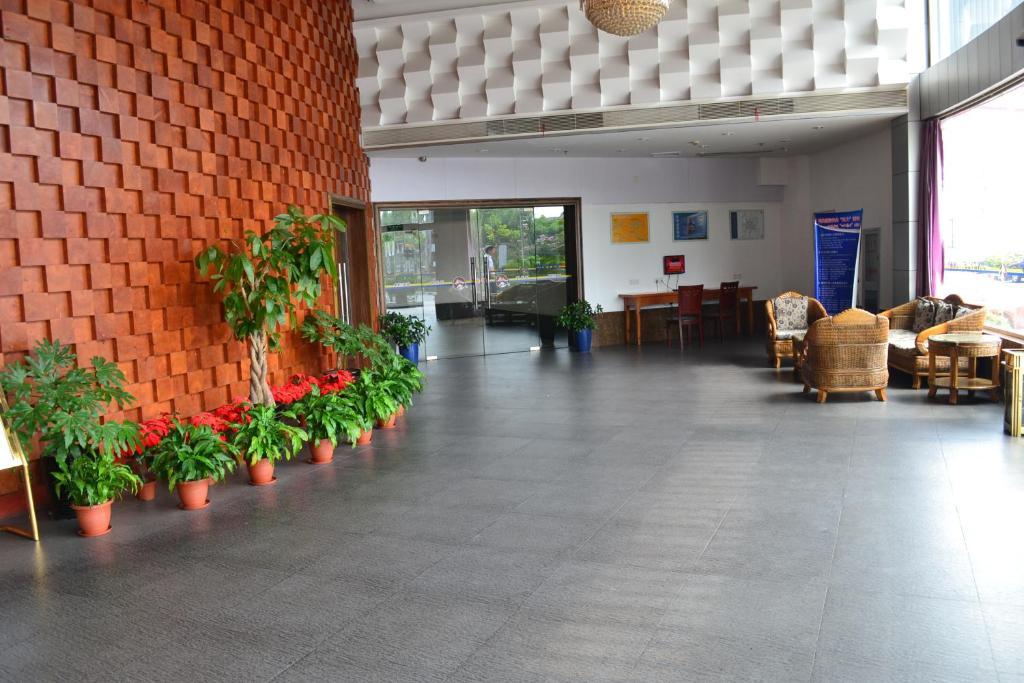Jingyue 99 Inn Shanghai Pudong Airport Shiwan Branch שנגחאי מראה חיצוני תמונה